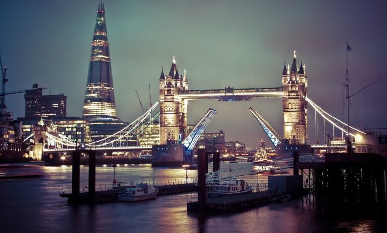 How to Get Hotels Near Tower Bridge London