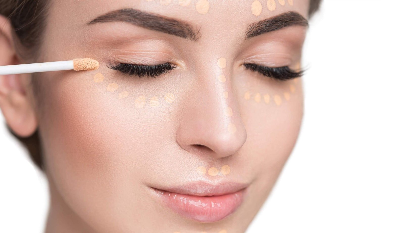 The Benefits of Applying Concealer Before Foundation